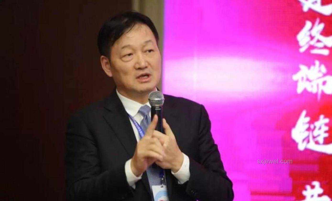 Labubu与秦英林：新首富诞生背后的对比
